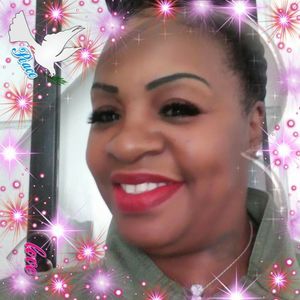 Meet your Posher, Casandra